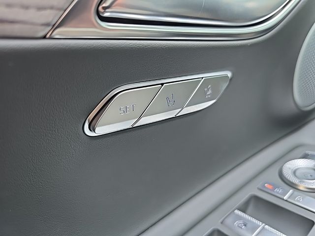 Thumbnail: 2026 Genesis GV80 - 20