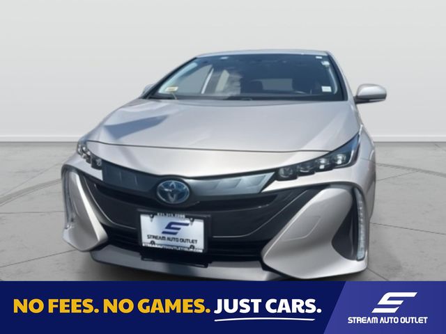 2022 Toyota Prius Prime LE's photo