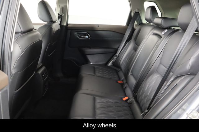 NissanRogue17