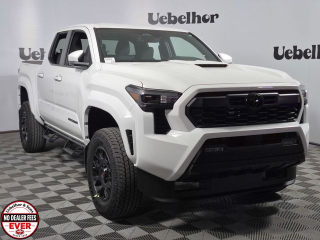 Ice Cap 2026 Toyota Tacoma Pickup Truck Four-Wheel Drive 8-Speed Automatic