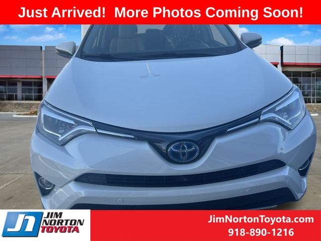 2018 Toyota RAV4 Hybrid Limited 3