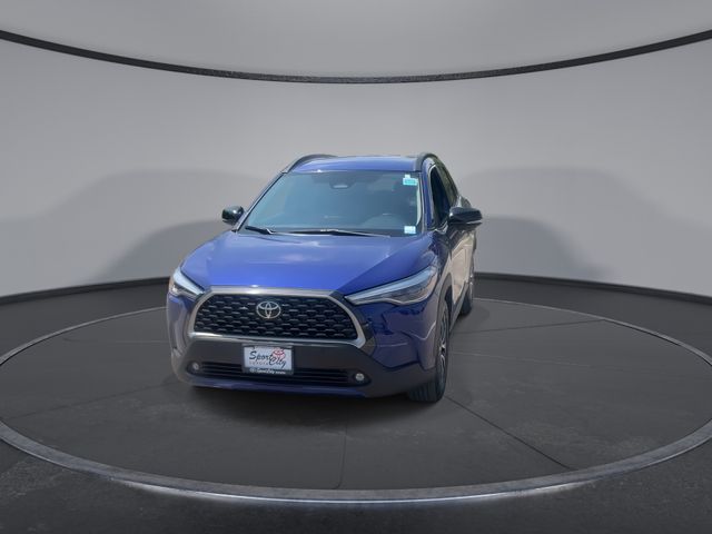 View vehicle photo 3