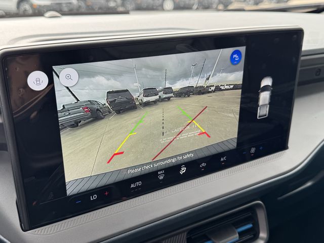 New 2026 Black Ford Lobo image 17