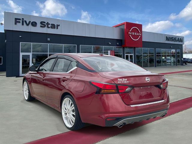 Used 2020 Nissan Altima Sedan