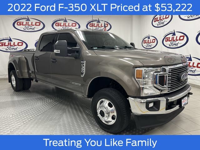Stone Gray Metallic 2022 Ford F-350 Super Duty Pickup Truck Four-Wheel Drive Automatic