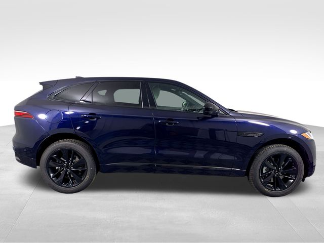 2024 Jaguar F-PACE P250 11