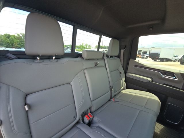 2023 GMC Sierra 1500 SLT:46952A