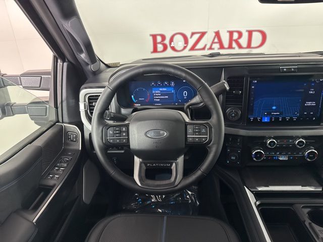2025 Star White Metallic Tri-Coat Ford Super Duty F-250 SRW Platinum 4X4 Truck