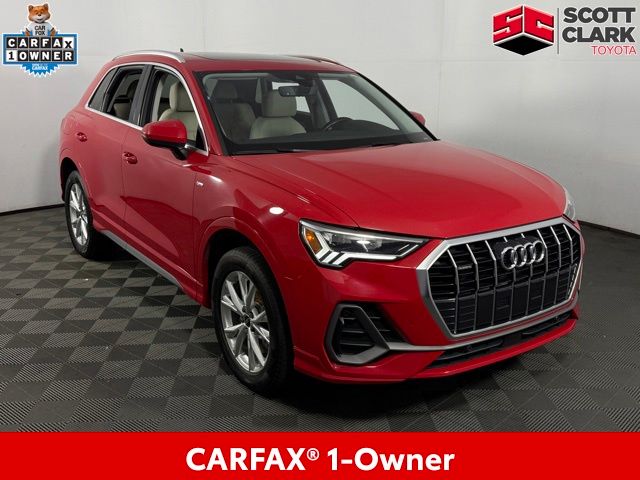 2024 Audi Q3 45 TFSI S Line Premium quattro's photo