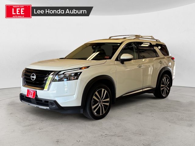 Pearl White 2024 Nissan Pathfinder SUV / Crossover All-Wheel Drive 9-Speed Automatic