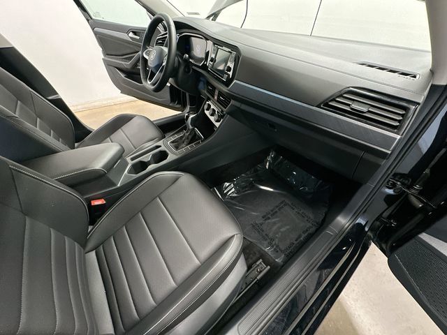 2024 Volkswagen Jetta 1.5T SE  at Sutliff Volkswagen