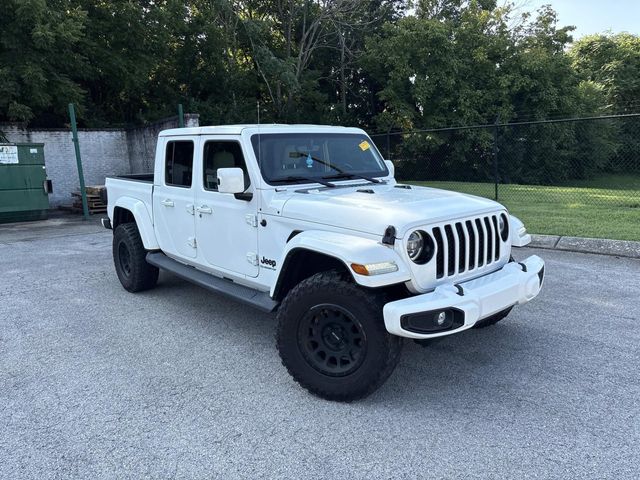 Bright White Clearcoat 2021 Jeep Gladiator Pickup Truck Four-Wheel Drive 8-Speed Automatic