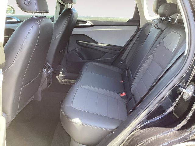 Used Car 2022 Volkswagen Taos  1.5t Se For Sale Under $20,000 In San Antonio, Texas