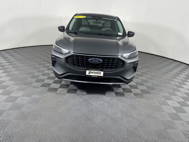 Used 2023 Ford Escape Hybrid SUV