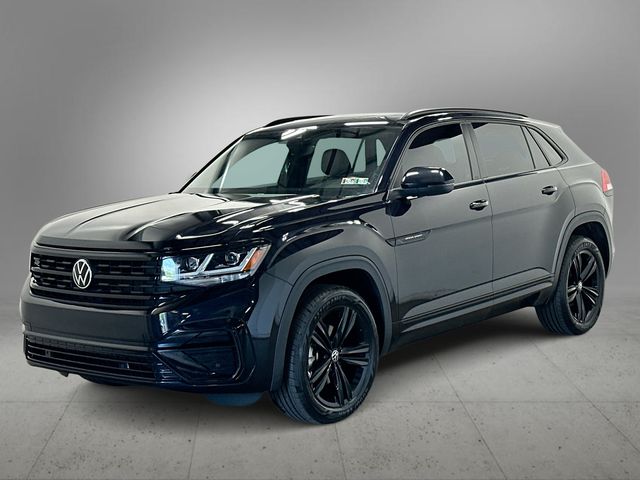 2023 Volkswagen Atlas Cross Sport 2.0T SEL R-Line Black at Sutliff Volkswagen