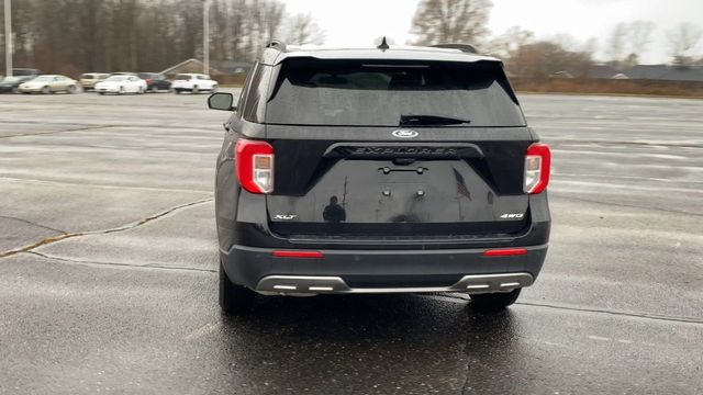 2022 Ford Explorer XLT 7