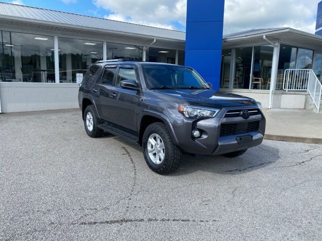 2020 Toyota 4Runner SR5 photo