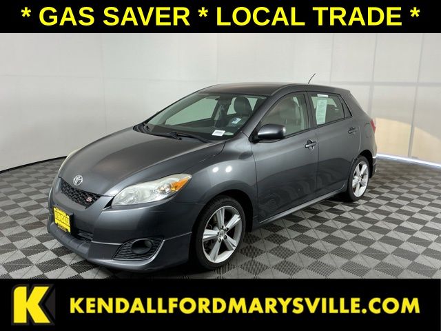 Magnetic Gray 2009 Toyota Matrix Hatchback Front-Wheel Drive 5-Speed Automatic