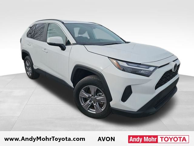2025 Toyota RAV4 Hybrid XLE AWD