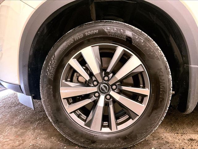 2023 Nissan Pathfinder SL White at Sutliff Volkswagen