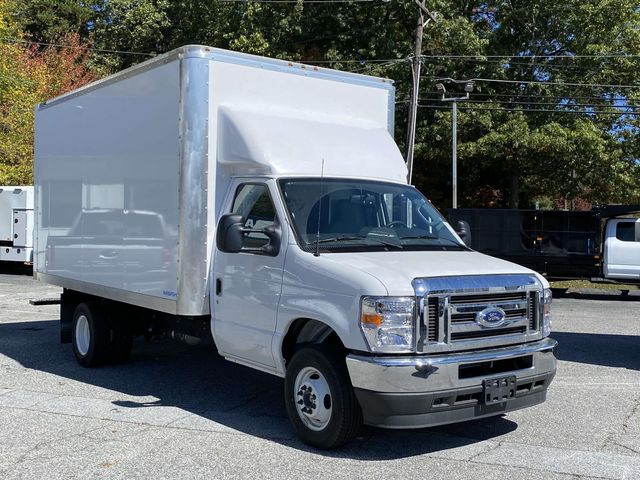 2024 Ford E-450SD Base 7