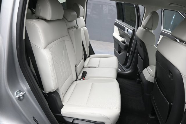 Used 2025 Hyundai Santa Fe SUV