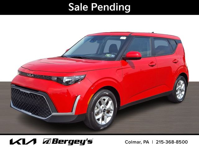Inferno Red 2023 Kia Soul SUV / Crossover Front-Wheel Drive Continuously Variable Transmission