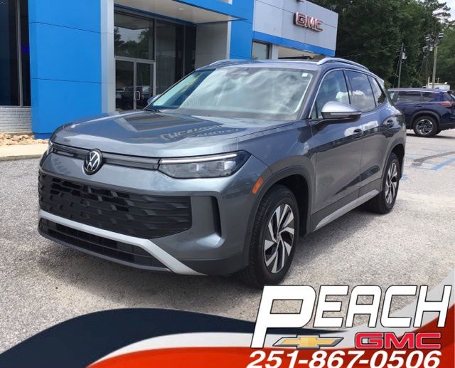 Platinum Gray Metallic 2025 Volkswagen Tiguan S FWD SUV / Crossover Front-Wheel Drive 8-Speed Automatic