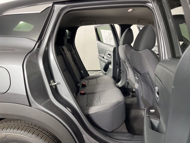 2025 Gun Metallic/Super Black Nissan Kicks SV FWD SUV