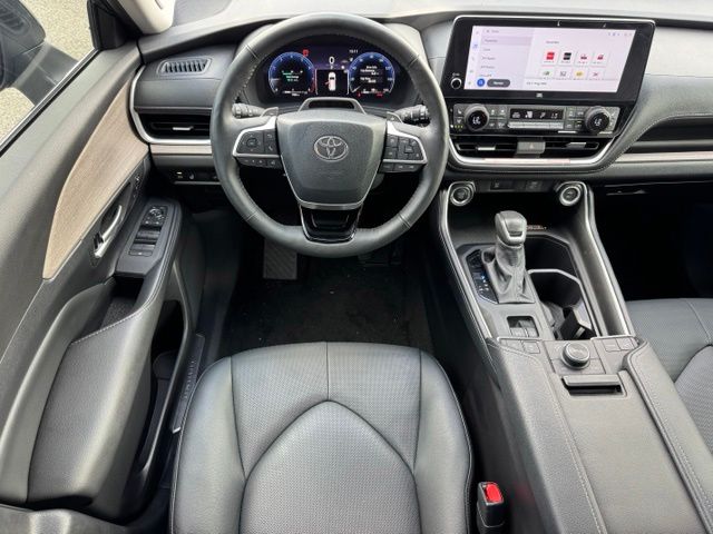 Used 2026 Toyota Grand Highlander SUV