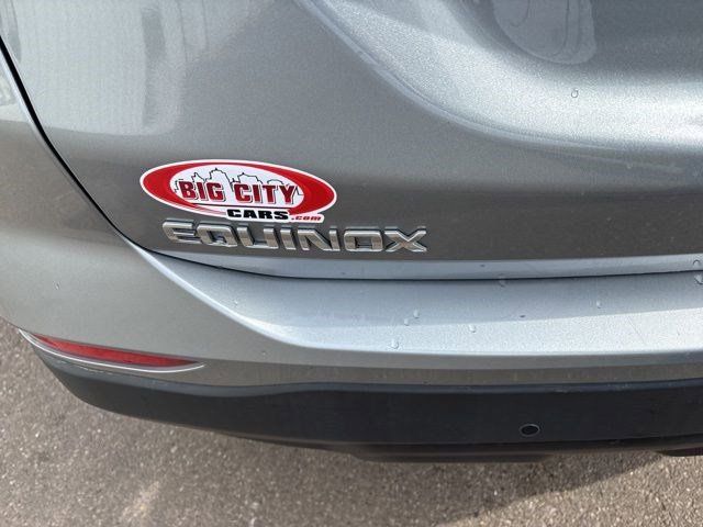 2023 Chevrolet Equinox LS photo