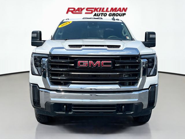 Used 2024 White GMC Pro image 2