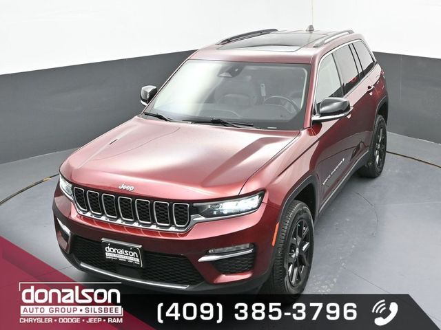 used 2022 Jeep Grand Cherokee car, priced at $27,597