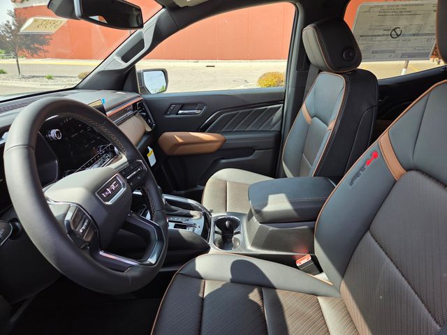 2026 GMC Canyon AT4, 4WD