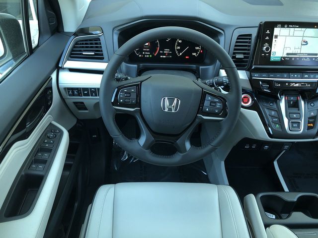 new 2026 Honda Odyssey car, priced at $45,434