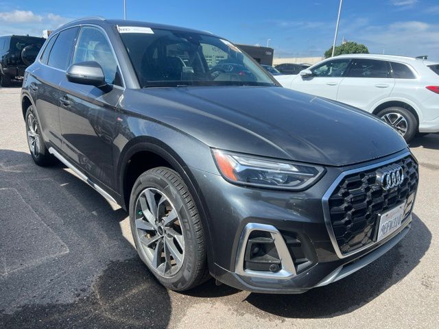 Daytona Gray Pearl 2023 Audi Q5 quattro Premium Plus S Line 45 TFSI SUV / Crossover All-Wheel Drive 7-Speed Automatic