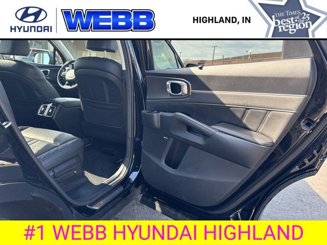 Used 2023 Black Kia SX-Prestige image 22