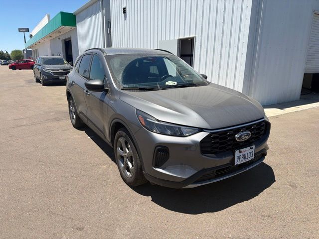 Carbonized Gray Metallic 2025 Ford Escape SUV / Crossover Front-Wheel Drive 8-Speed Automatic