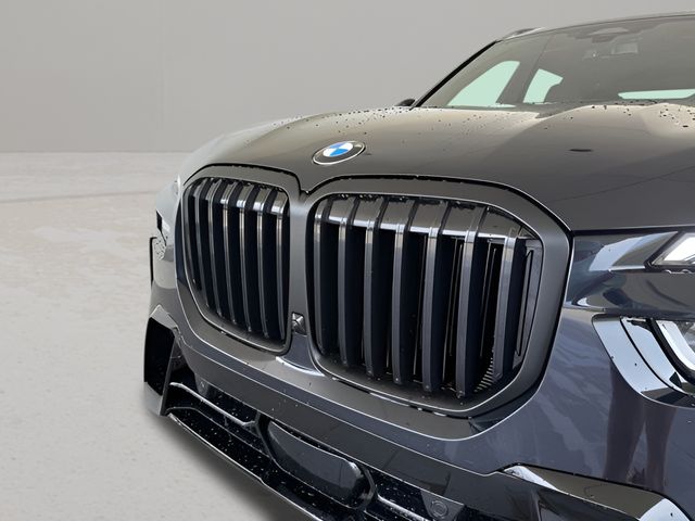 2026 BMW X7 40i - Photo 10