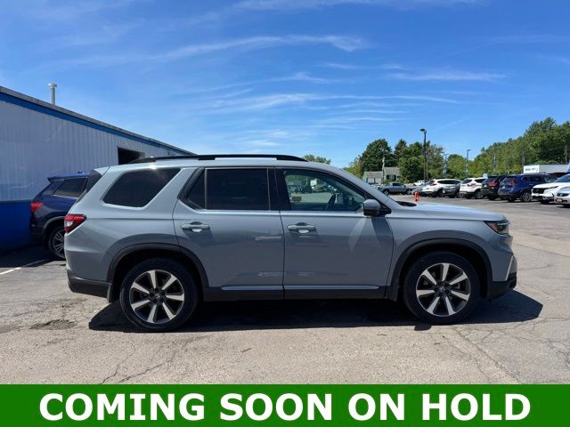 2023 Honda Pilot Touring AWD