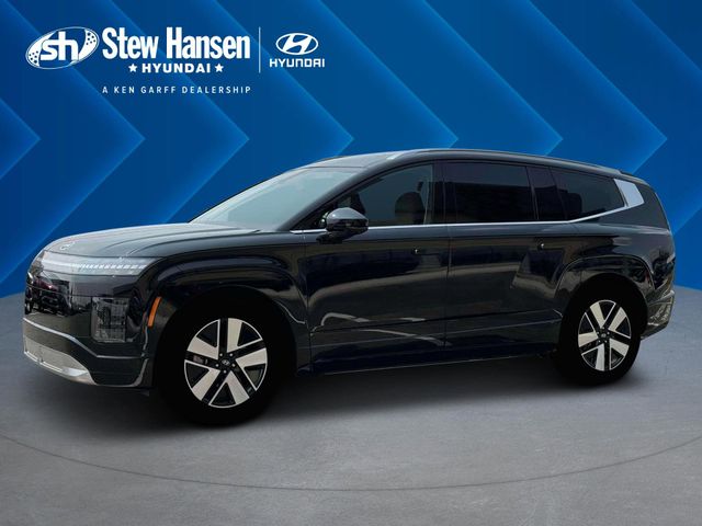 New 2026 Black Hyundai SEL image 2