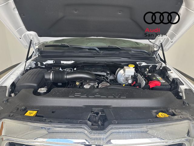 Used 2022 White Ram Big Horn/Lone Star image 4