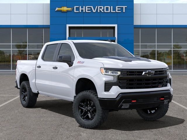 2024 Chevrolet Silverado 1500 LT Trail Boss 2