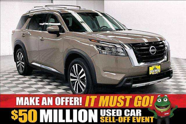 2025 Nissan Pathfinder Platinum 4WD