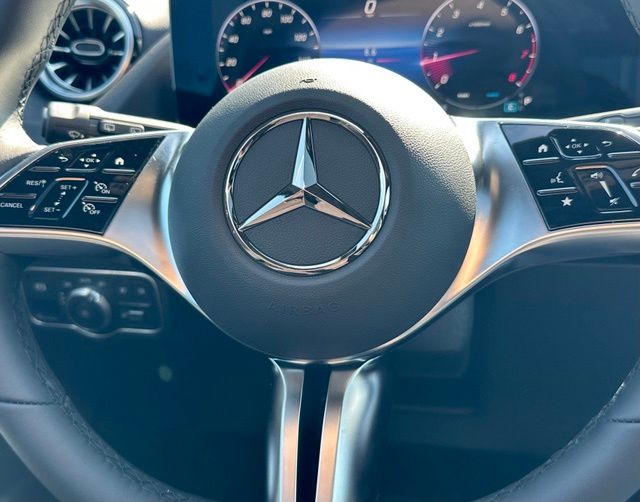 New 2026 Black Mercedes-Benz GLA 250 image 18