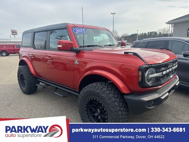 Hot Pepper Red Metallic Tinted Clearcoat 2024 Ford Bronco Outer Banks 4-Door 4WD SUV / Crossover Four-Wheel Drive Automatic