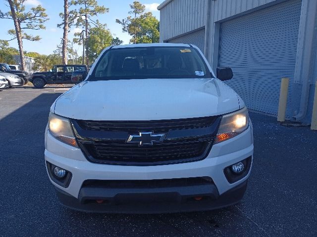 Summit White 2019 Chevrolet Colorado LT Crew Cab 4WD Pickup Truck Four-Wheel Drive 8-Speed Automatic