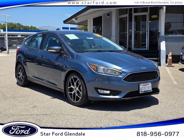 Blue Metallic 2018 Ford Focus Hatchback Front-Wheel Drive 6-Speed Automatic