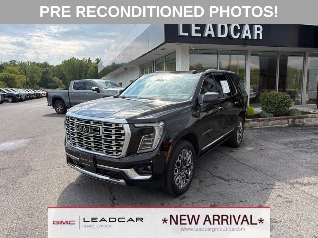 Onyx Black 2025 GMC Yukon SUV / Crossover Four-Wheel Drive