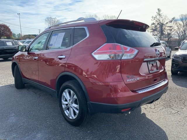 2016 Nissan Rogue SV 3